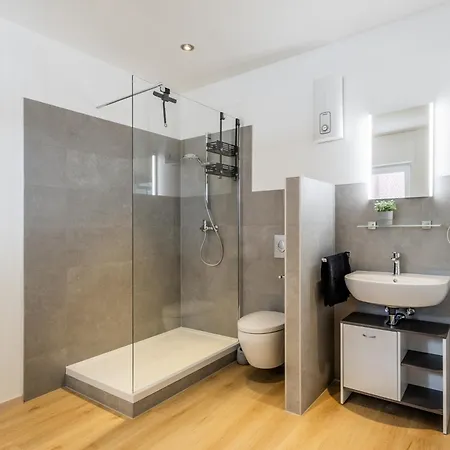 Apartament Ems 1